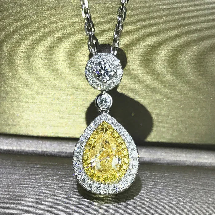 Vintage Silver Yellow Pear Shape Zircon Necklace