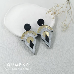 Irregular Geometry Acrylic Earrings