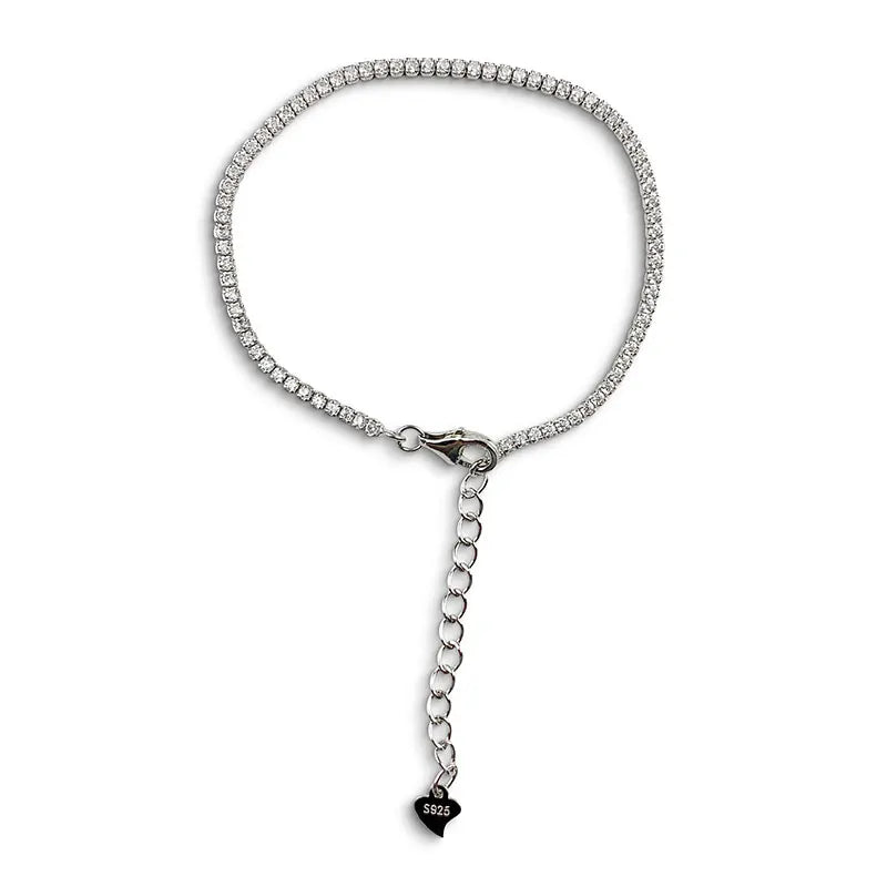 Queenme 925 Silver Bracelet with Pure Zircon for Women