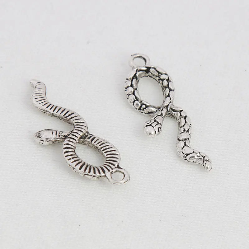 Vintage Silver Snake Shape Alloy Jewelry Charms 11*33mm