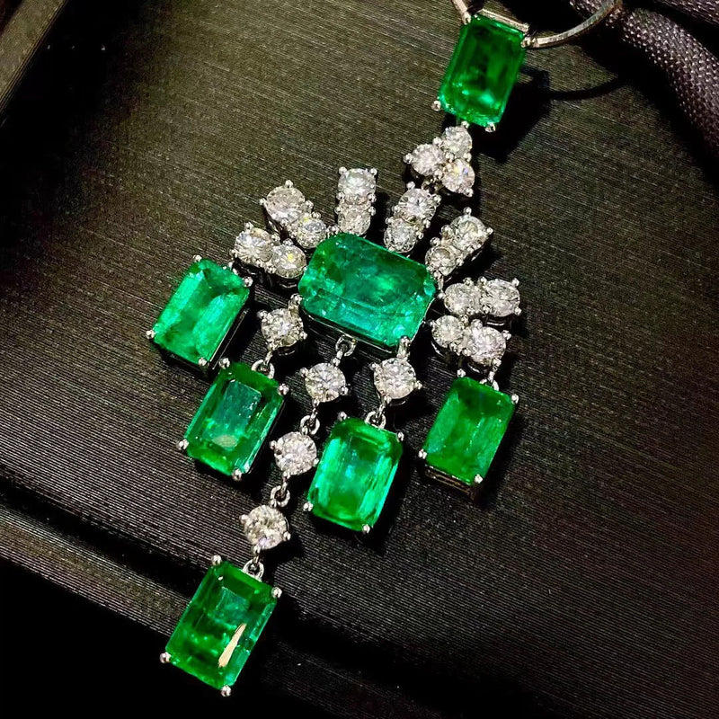 Ladies Emerald Zirconia Pendant Necklace Vintage Charm Chokers