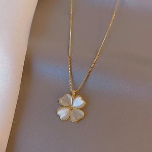 18k Clover Necklace Cat's Eye Petal Chain for Women