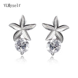 925 Metal Stud Leaf Earrings with Zirconia in Sterling Silver
