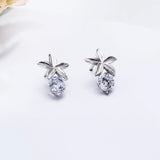 925 Metal Stud Leaf Earrings with Zirconia in Sterling Silver