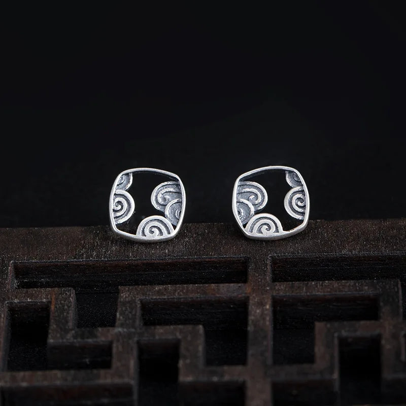 925 Silver Retro Cloud Pattern Stud Earrings for Women