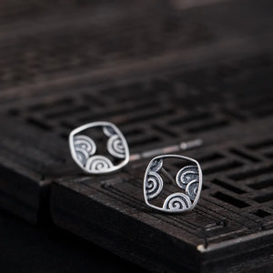 925 Silver Retro Cloud Pattern Stud Earrings for Women