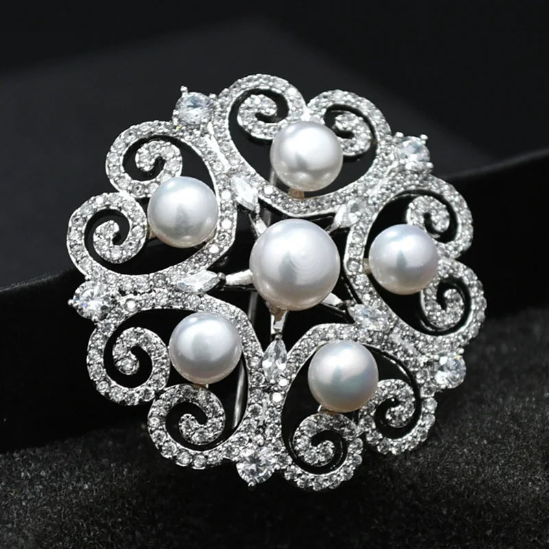 Metal Brooch Pin with Natural Freshwater Pearl for Women
