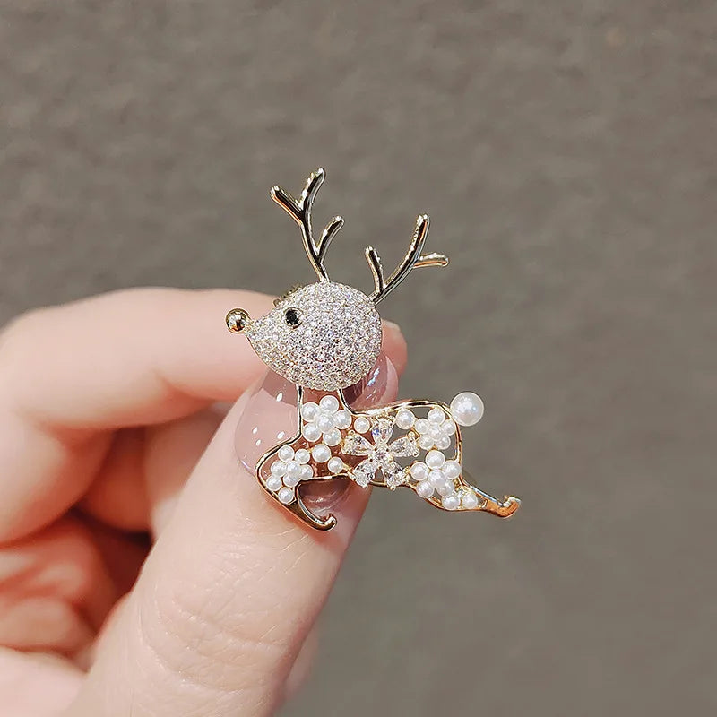 Gold-Plated Fawn Brooch Female Personality Coat Sweater Pin