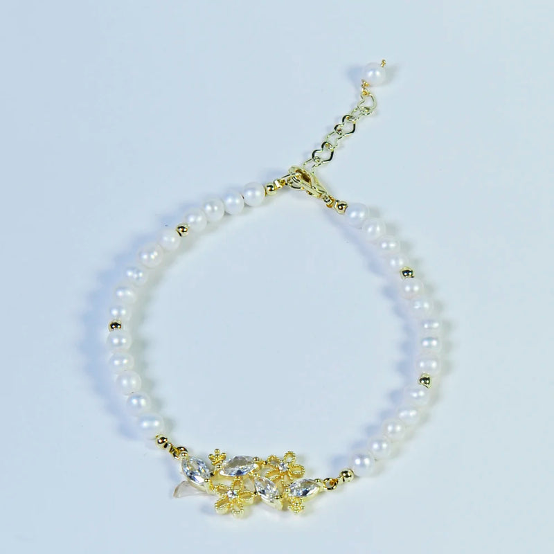 Natural Pearl Bracelet Flower Clover Hand String for Women