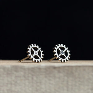 Silver Steam Rock Gear Stud Earrings