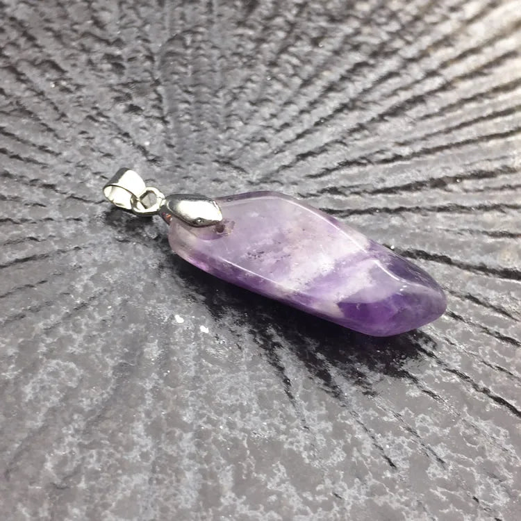 Reiki Healing Amethysts Pendants Purple Quartz Raw Crystal Nuggets