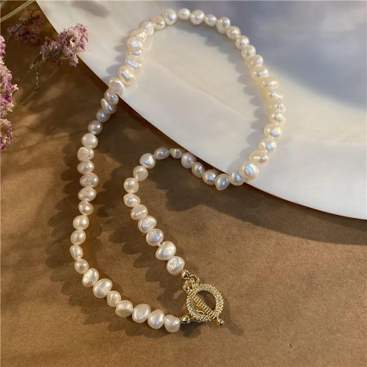 Baroque Shape Freshwater Pearl Clavicle Chain Necklace