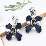 Flower Pearl Inlaid Ear Clips