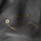 Retro Daisy Flower Bracelet 18k Plated Stainless Steel