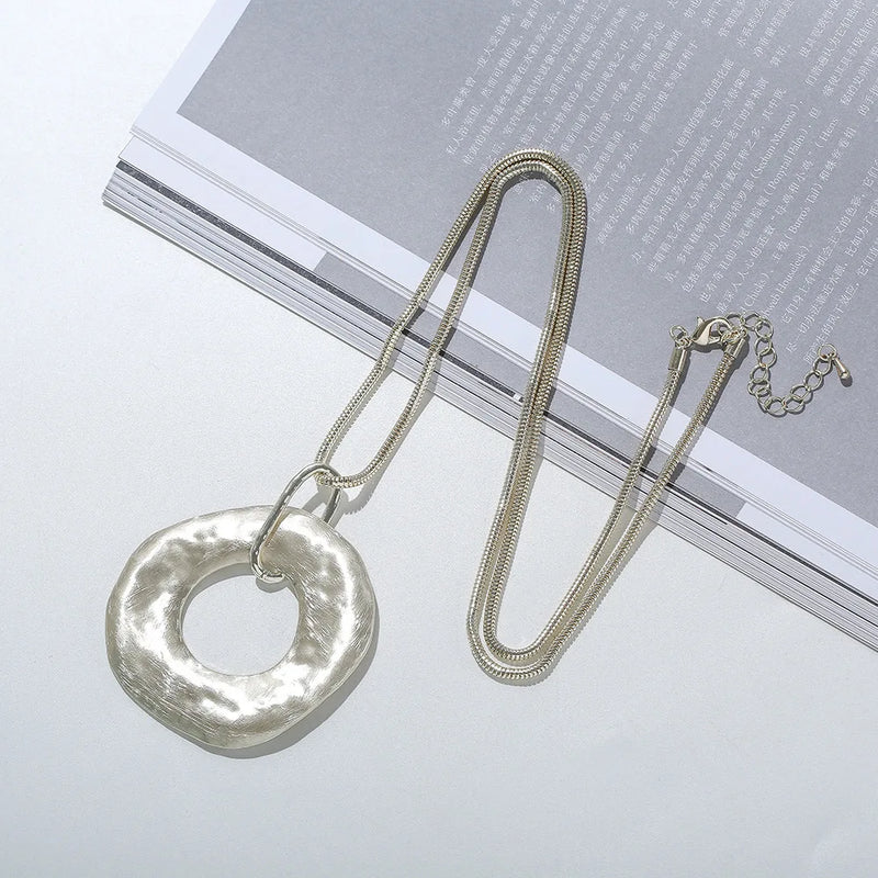 Long Retro Necklace with Metal Pendant, National Style Gift