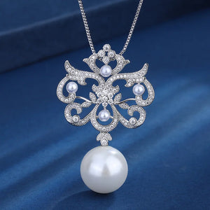 Hollow Butterfly Pendant Pearl Necklace Retro Charm Women's Jewelry