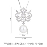 Hollow Butterfly Pendant Pearl Necklace Retro Charm Women's Jewelry