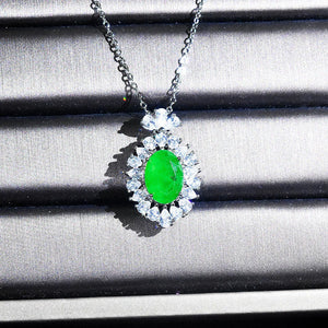 Retro Oval Lab Emerald Pendant Necklace for Women Silver Clavicle Chain