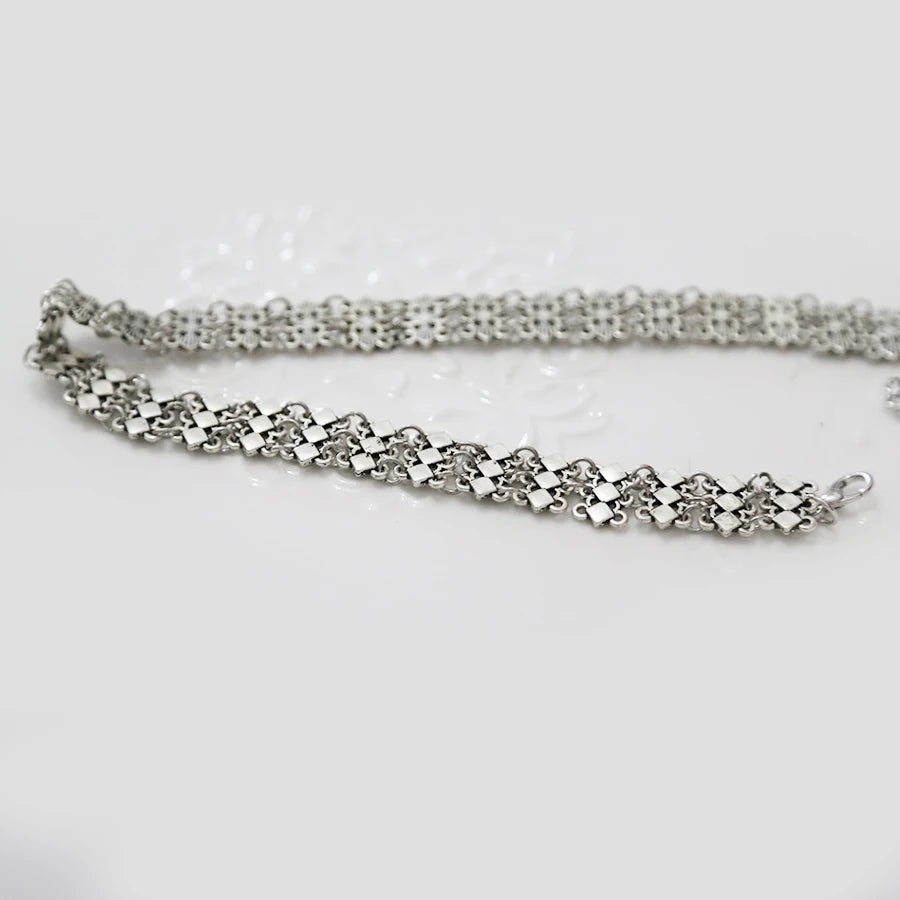 Vintage Silver Choker Necklace Hollow Geometry Short Collar Jewelry