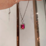 Retro Green Red Crystal Pendant Necklace for Women