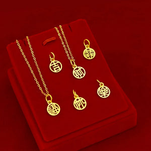 Retro Style Pendant Necklace for Women's Statement Jewelry