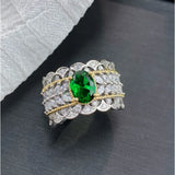 Noble Bicolor Hollow Out Emerald Ring