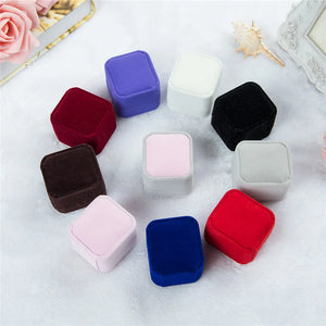 Elegant Ring Box - Luxury Velvet Jewelry Case