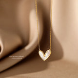 Romantic S925 Silver Chain Necklace with Shell Heart Pendant
