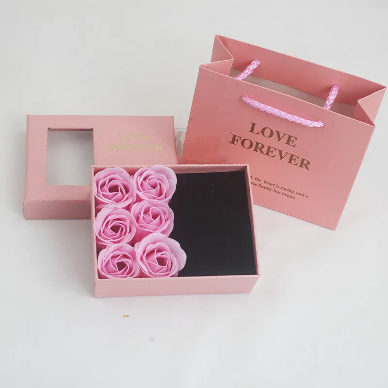 Rose Gift Box 13.7*9.6*5CM Bracelet not included