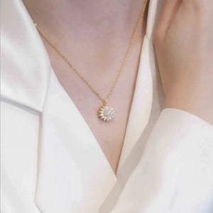 Rotating Sunflower Pendant Necklace for Women