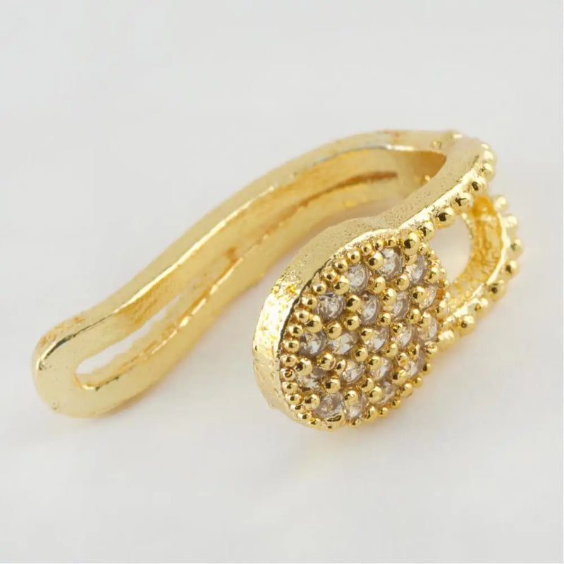Zircon Cartilage Earrings, Round Style