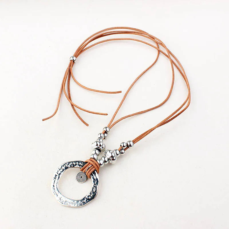Metal Pendant Necklace Leather Rope Chain for Women