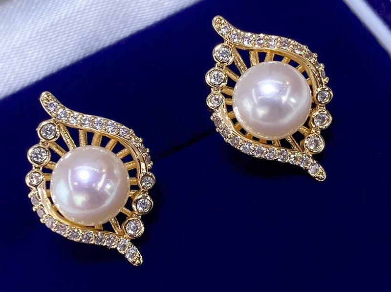 Round Freshwater Pearl Earrings