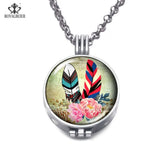 RoyalBeier Feather Locket Necklace Aromatherapy Elk Necklace Vintage Perfume