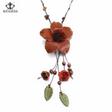 RoyalBeier Handwork Tailor Flower Pendant Necklace