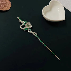 Twisted Green Snake Hairpin Hair Sticks Punk Vintage Metal Headwear for Women
