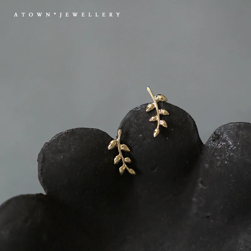 S925 Pure Silver Plate Branch Ear Nail Mini Temperament Leaf Branch Earrings