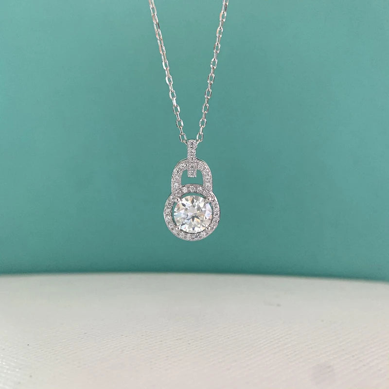 S925 Silver Moissanite Lock Pendant Necklace 1ct D Moissanite Diamond