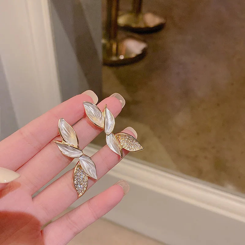S925 Silver Needle French Diamond Fairy Leaf Earrings Light High-end Earrings