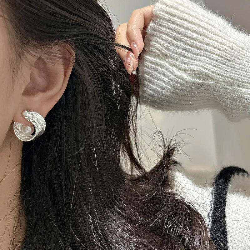 S925 Sterling Silver Pearl Texture Sense Earrings