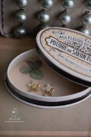S925 Silver Zircon Flower Earrings