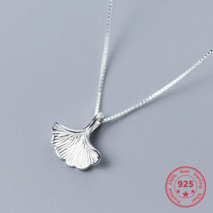 S925 Silver Women's Necklace Ginkgo Leaf Pendant Sweet Chain Jewelry
