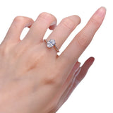 Elegant 925 Silver Oval Ring with Diamond Cut