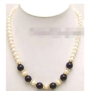 FreshWater Pearl & Jade Necklace 17"