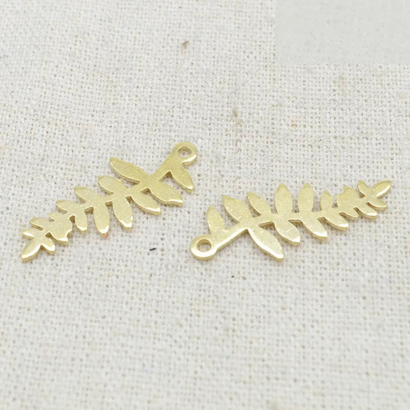 100 PCS 11*28mm Metal Raw Brass Leaves Pendant DIY Jewelry Accessories