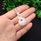 Green Jade Pendant Good Fortune Amulet Lucky Man Charms Jewelry