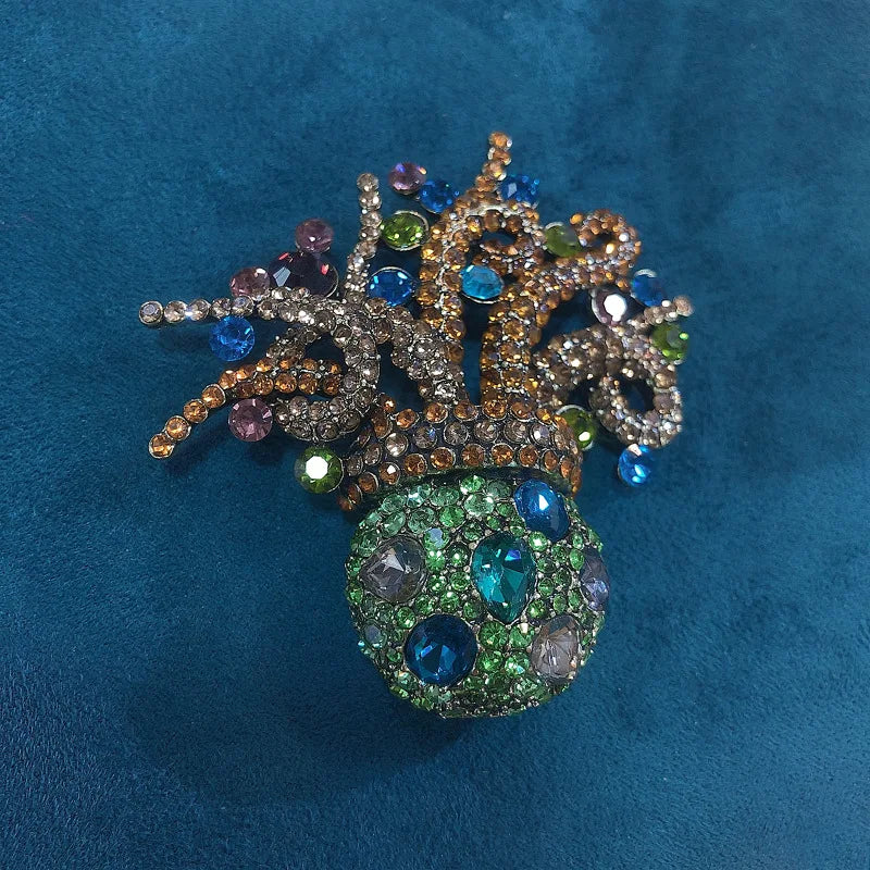 Vintage Crystal Octopus Brooch Rhinestone Sea Animal Pin