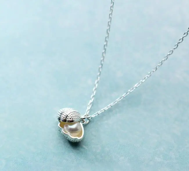 Freshwater Pearl Shell Pendant Necklace