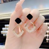 Temperament Earrings for Women Retro Pearl Stud Earring Fine Jewelry