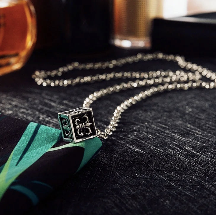 STN3 Pendant Necklace Stainless Steel Hiphop Internet Girl Pendant Necklace
